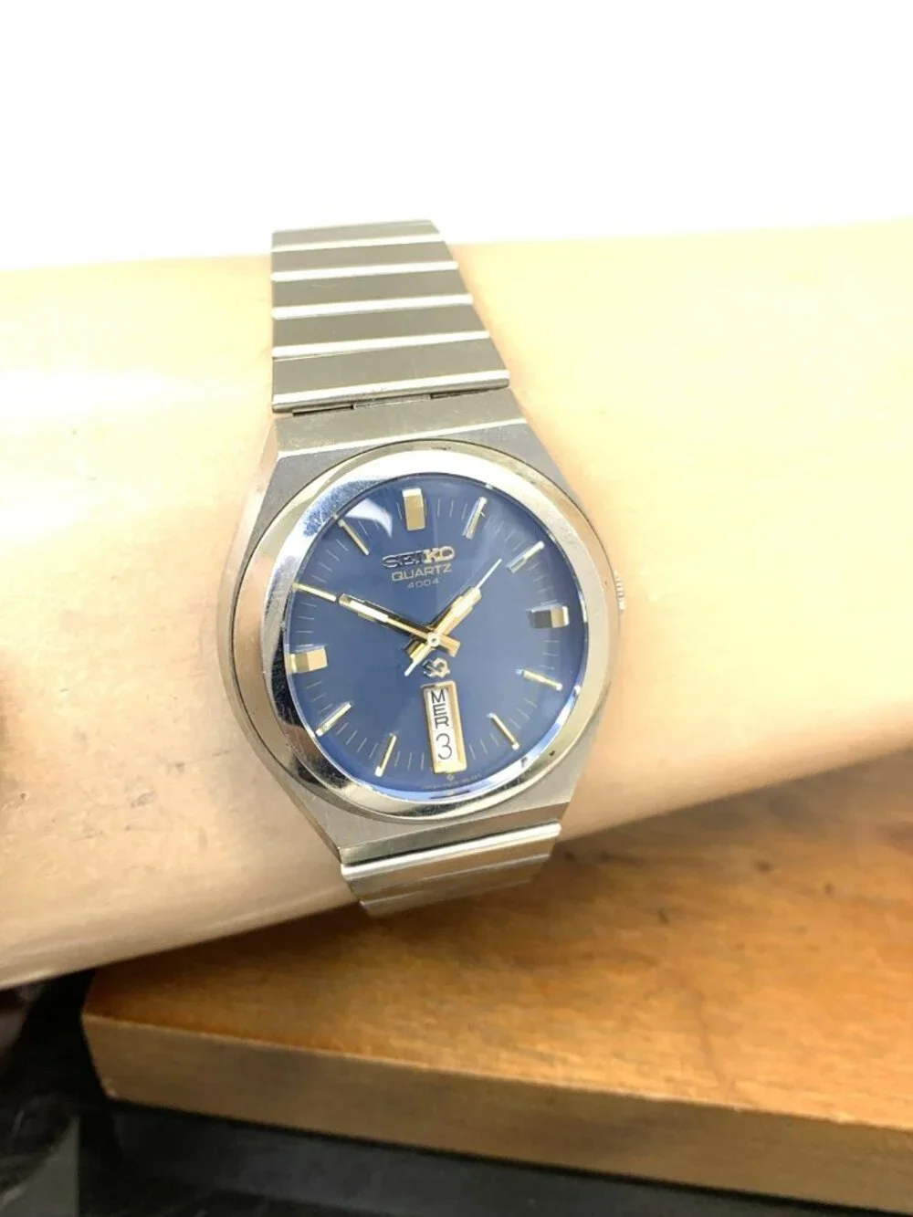 Seiko SQ Men's Watch 0903-8029 Vintage Quartz Blue Dial Day Date Steel 36mm